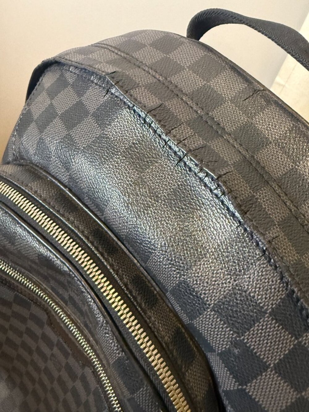 Louis Vuitton Josh Backpack - Picture 4 of 16